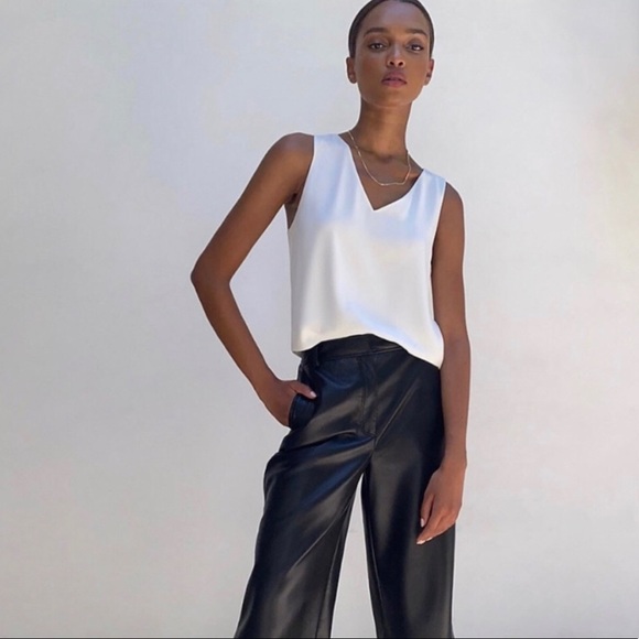 Babaton Tops - Babaton Murphy Cropped Blouse